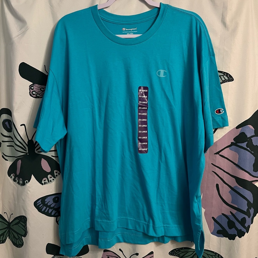 ❗️clearance-price firm❗️Champion tee